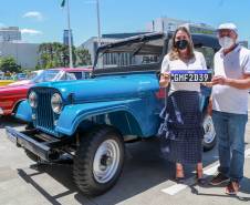 Detran-PR e Senatran lançam o novo modelo de placa preta para veículos de coleção