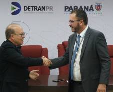 Novo diretor-geral do Detran-PR, Adriano Furtado, toma posse 