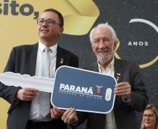 Paraná lança campanha Maio Amarelo com ações educativas e entrega de veículos ao Detran