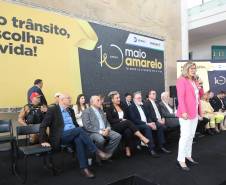 Paraná lança campanha Maio Amarelo com ações educativas e entrega de veículos ao Detran