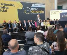 Paraná lança campanha Maio Amarelo com ações educativas e entrega de veículos ao Detran