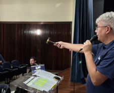 Leilão
