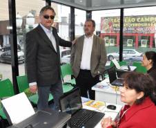 Com o tema “Álcool, outras drogas e a segurança no trânsito: efeitos, responsabilidades e escolhas” as ações incluíram blitz educativas, palestras em escolas, serviços do Detran Móvel e a entrega de um terminal de autoatendimento para a Ciretran da cidade.