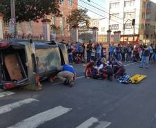 Durante todo o mês, o Departamento de Trânsito do Paraná (Detran) intensificou as ações educativas no Estado. Ao longo do Maio Amarelo, foram realizadas blitzs educativas, palestras, passeatas e até simulações de acidentes em empresas e escolas.  
