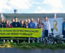 Durante todo o mês, o Departamento de Trânsito do Paraná (Detran) intensificou as ações educativas no Estado. Ao longo do Maio Amarelo, foram realizadas blitzs educativas, palestras, passeatas e até simulações de acidentes em empresas e escolas. 