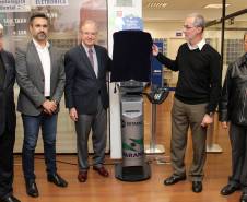 Detran inaugura Totem na Associação Comercial do Paraná