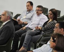 Na segunda-feira (29), o Departamento de Trânsito do Paraná voltou a se reunir com representantes dos agentes externos que prestam serviços ao órgão. Mais de 30 profissionais diretamente envolvidos com o Detran participaram da reunião. 