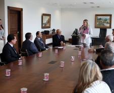 Governadora Cida Borghetti assina convênios com o Detra-PR para parcelamento de dívidas no cartão de crédito  -   Curitiba, 05/11/2018  -  Foto: Orlando Kissner/ANPr