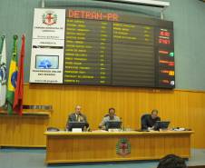 Na última quarta-feira (30) o diretor-geral do Departamento de Trânsito do Paraná (Detran) participou de uma sessão plenária na Câmara Municipal de Londrina. 