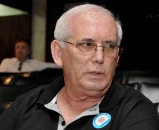 O Departamento de Trânsito do Paraná apresentou nesta quarta-feira (11), no Plenarinho da Assembleia Legislativa do Estado, o modelo de municipalização da gestão de trânsito desenvolvido pela autarquia para apoiar cidades que ainda não estão integradas ao Sistema Nacional de Trânsito. Na foto, Benedito Facini,diretor do Departamento de Segurança e Trânsito de São Mateus do Sul. 