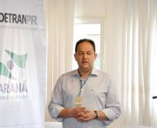 O Departamento de Trânsito do Paraná (Detran) fez um balanço das ações realizadas em 2013 na área de habilitação, junto ao Sindicato dos Proprietários de Centros de Formação de Condutores do Paraná e representantes de autoescolas de todo Estado.