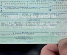 A regulamentação foi feita a partir de novas regras estabelecidas pela resolução 479/2014 do Conselho Nacional de Trânsito (Contran), que torna legal o rebaixamento de veículos no Brasil, desde que obedeçam a uma série de itens e certificados emitidos pelos órgãos de trânsito. 