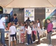 Na última segunda-feira de maio (27), o Departamento de Trânsito do Paraná (Detran) participou das atividades referentes ao Dia Estadual de Prevenção de Acidentes de Trânsito, em Foz do Iguaçu. O evento realizado na Praça da Bíblia pelo FOZTRANS, em parceria com o Movimento Cidade Unida Salvando Vidas, recebeu o apoio do departamento.