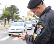 Cresce número de motoristas com habilitação suspensa no Paraná. Foto: Juliano Pedrozo