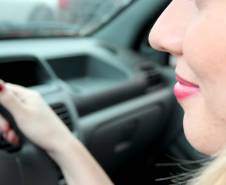 Número de mulheres ao volante cresceu 30% em cinco anos
