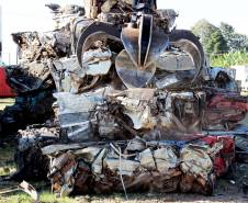 Detran inicia processo para destruição de veículos no interior do EstadoFoto: Juliano Pedrozo/Detran PR