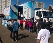 O Detran Móvel realizou entre os dias 14 e 17 de maio, nas cidades de Cascavel, em frente à igreja Matriz, e em Toledo, ao lado do Lago Municipal, 600 abordagens e atendimentos. 