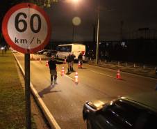 Operação flagra motoristas dirigindo com CNH suspensa 