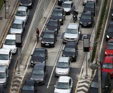 Detran orienta motoristas sobre como recorrer de multas de trânsito. Foto: José Fernando Ogura
