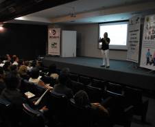 A formação dos novos motoristas foi tema de um encontro entre diretores de ensino dos Centros de Formação de Condutores, Departamento de Trânsito do Paraná (Detran) e Observatório Nacional de Segurança Viária (ONSV). 