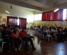 A fim de atender a um convite na Escola Estadual Prof. Guido Straube, o Departamento de Trânsito do Paraná (Detran), por meio da Coordenadoria de Educação para o Trânsito, participa entre 26 a 29 de outubro da Semana Cultural. A temática principal apresentada na escola é a “Responsabilidade no Trânsito - um dever de todos”.