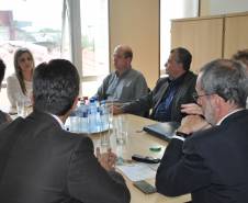 O Departamento de Trânsito do Paraná (Detran) recebeu hoje (10), a visita dos coordenadores dos Núcleos de Educação à Distância das Universidades Estaduais que compõem a Universidade Virtual do Paraná (UVPR). 