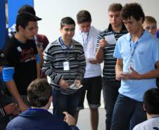 O Comitê Intergestor de Políticas Públicas possibilitou uma ação conjunta entre o Departamento de Trânsito do Paraná (Detran/PR), a Assessoria Especial da Juventude e a Secretaria de Esportes na fase final dos Jogos da Juventude do Paraná. 
