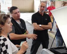 A partir de janeiro de 2016, o sistema de vistoria eletrônica de veículos – que dá mais segurança a proprietários e motoristas – passará a vigorar em todo o Paraná. Por conta desta expansão, o Departamento de Trânsito do Paraná (Detran) intensifica as ações de qualificação dos despachantes credenciados à autarquia e que vão fazer as vistorias. 