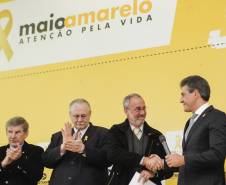 Governador Beto Richa lança as atividades do Maio Amarelo 2016, campanha de prevenção de acidentes e redução do número de vítimas no trânsito, junto com o diretor geral do Detran, Marcos Traad