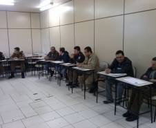 Representantes consulares do Brasil, Paraguai e Argentina se reuniram nesta quinta-feira (15), na sede do Departamento de Trânsito do Paraná (Detran/PR), em Foz do Iguaçu, para discutir a entrada de veículos estrangeiros sem documentação no País e os problemas enfrentados na fiscalização da tríplice fronteira. 