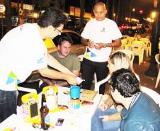 Mais de 2,6 mil pessoas foram abordadas pela equipe de educadores do Detran em Foz do Iguaçu e Medianeira. 