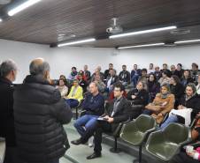 O Departamento de Trânsito do Paraná (Detran) reúne nesta sexta-feira (29), em Curitiba, médicos, psicólogos e técnicos que atuam nas Juntas Médicas e Psicológicas da autarquia