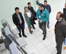 Diretores do Departamento de Trânsito de São Paulo visitaram nesta sexta-feira (6) a sede do Detran do Paraná, em Curitiba, para conhecer projetos, atividades e sistemas operacionais. 