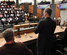 Representantes do Departamento de Trânsito do Paraná (Detran) participaram do lançamento da Semana Nacional de Trânsito em São José dos Pinhais, Região Metropolitana de Curitiba, nesta quarta-feira (18).