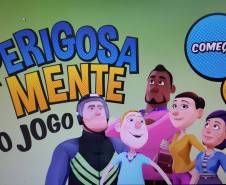 A partir do próximo final de semana, os veranistas que estiverem no litoral poderão participar de um jogo digital desenvolvido pelo Detran, em parceria com a Secretaria Estadual de Comunicação. A ação faz parte da programação especial promovida pelo governo paranaense no Litoral do estado durante a temporada de verão. 