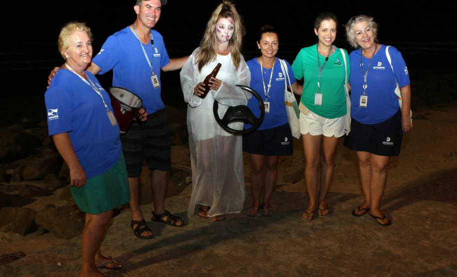 Detran aborda mais de 2 mil pessoas em bares e lanchonetes do Litoral durante a campanha Se Liga no Trânsito