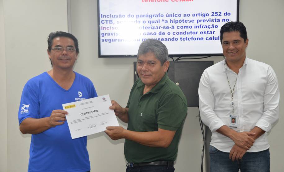 Motoristas da Secretaria da Fazenda do Paraná fazem curso no Detran-PR