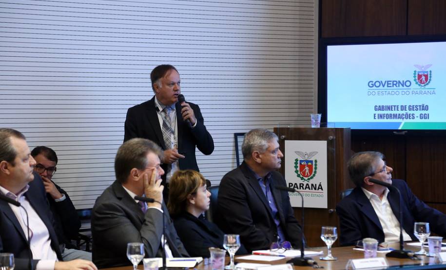 Diretor-geral do Detran, Cesar Kogut, apresenta projetos do Detran no Palácio Iguaçu