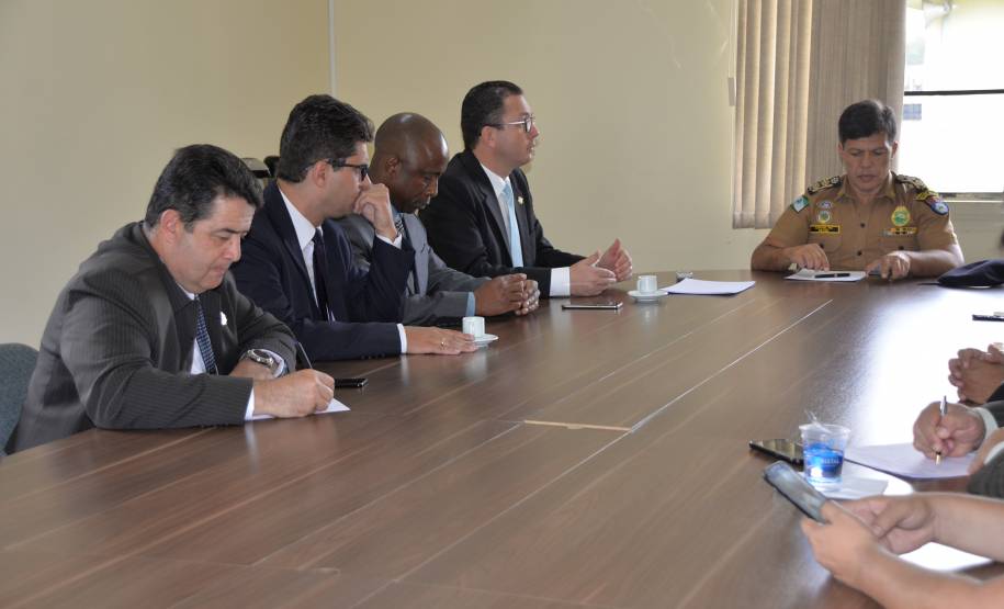 Diretores do Detran-PR se reúnem com representantes de órgãos fiscalizadores de trânsito da PMPR e PRF