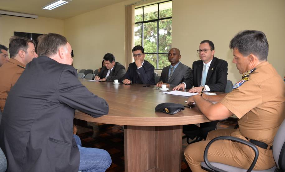 Diretores do Detran-PR se reúnem com representantes de órgãos fiscalizadores de trânsito da PMPR e PRF