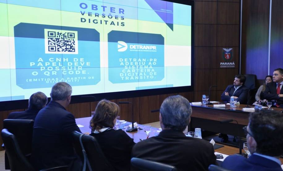 Donos de veículos do Paraná já podem contar com o CRLV Digital