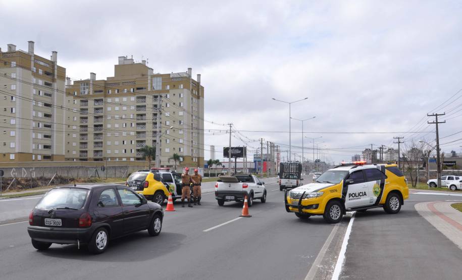 Detran realiza ações educativas em homenagem ao dia do motorista em Curitiba