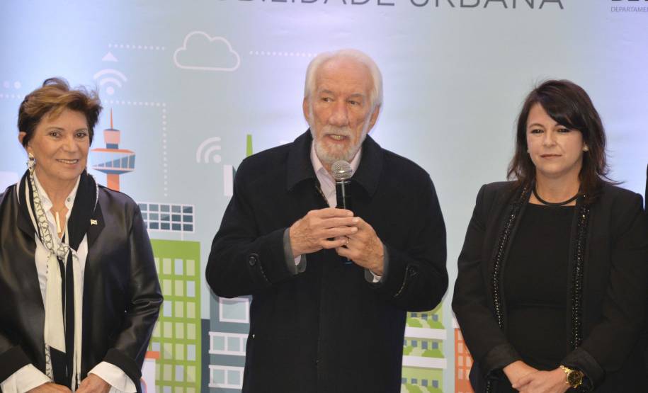 Detran-PR busca soluções inteligentes para a mobilidade urbana