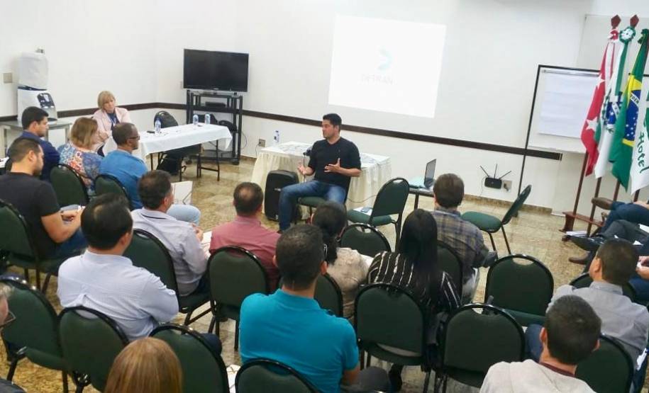 Detran realiza 3º Encontro Regional Técnico Operacional em Londrina