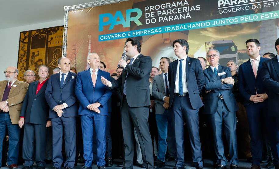 PPPs começam com presídio, pátios veiculares e centrais do cidadão