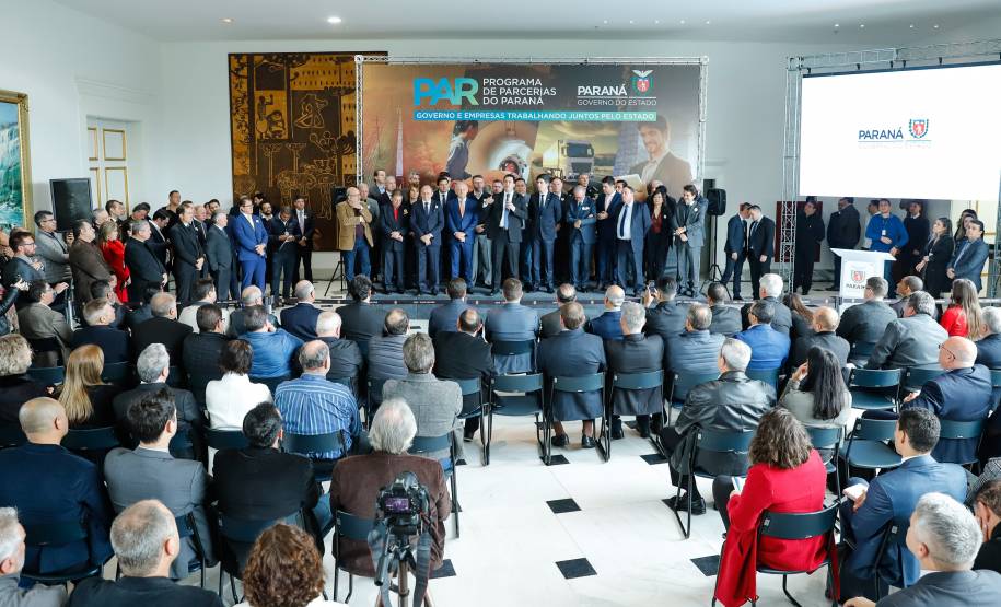 PPPs começam com presídio, pátios veiculares e centrais do cidadão