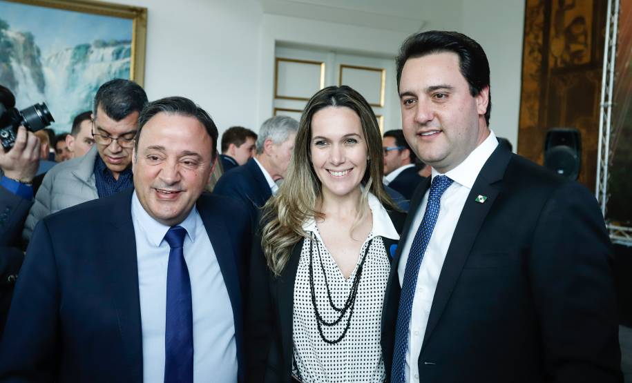 PPPs começam com presídio, pátios veiculares e centrais do cidadão