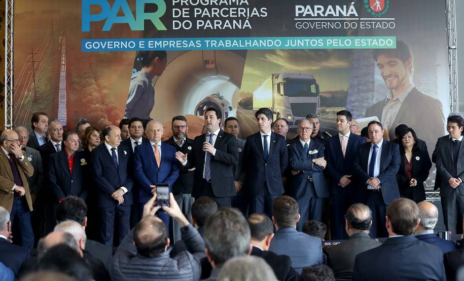 PPPs começam com presídio, pátios veiculares e centrais do cidadão