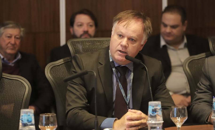 Paraná passa a validar habilitação do Paraguai