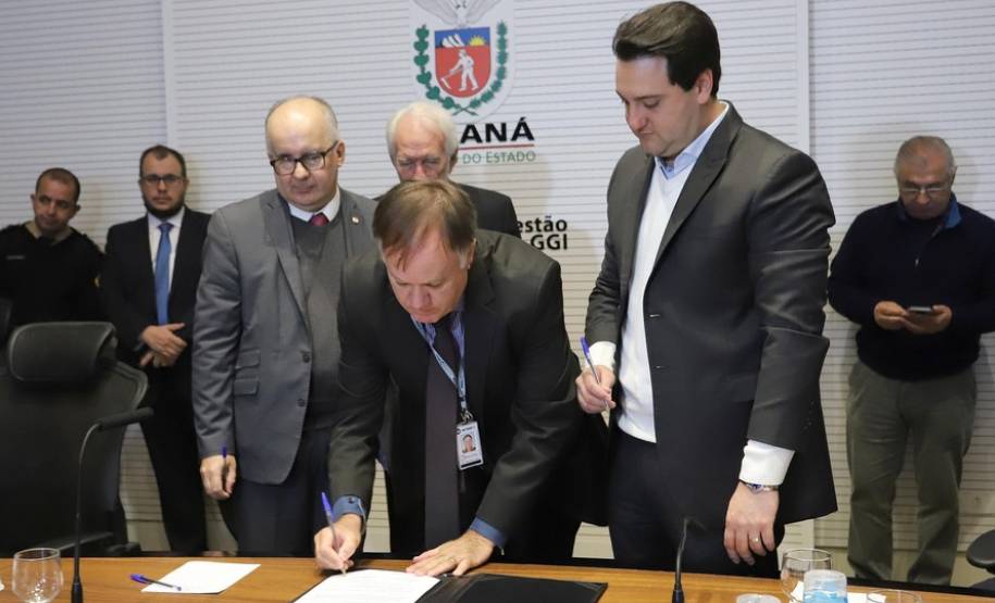 Paraná passa a validar habilitação do Paraguai